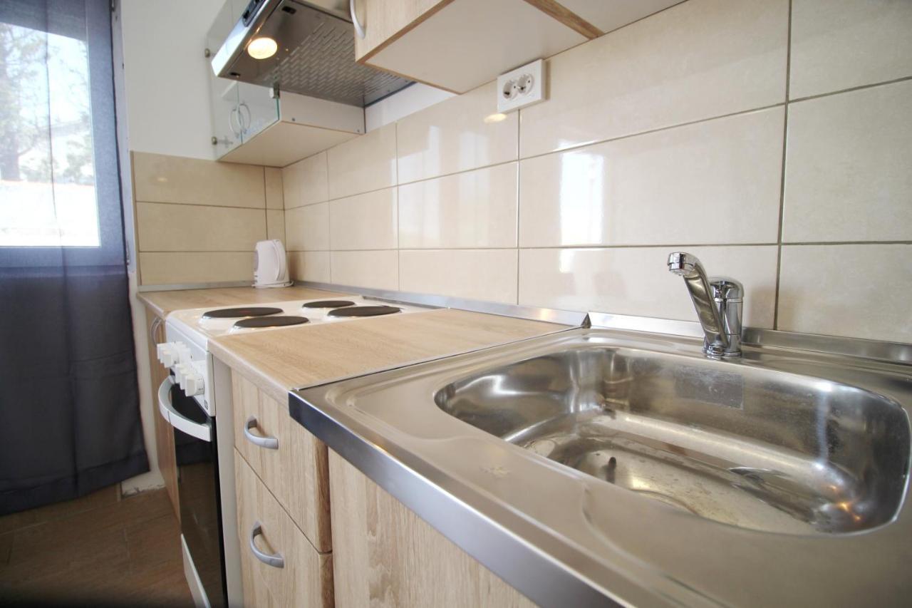 Apartment Suzy Nin Dış mekan fotoğraf